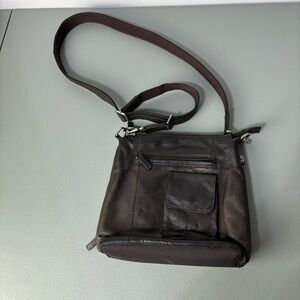 Gun Tote'n Mamas Brown Crossbody Purse Medium Shoulder Strap Concealed Carry